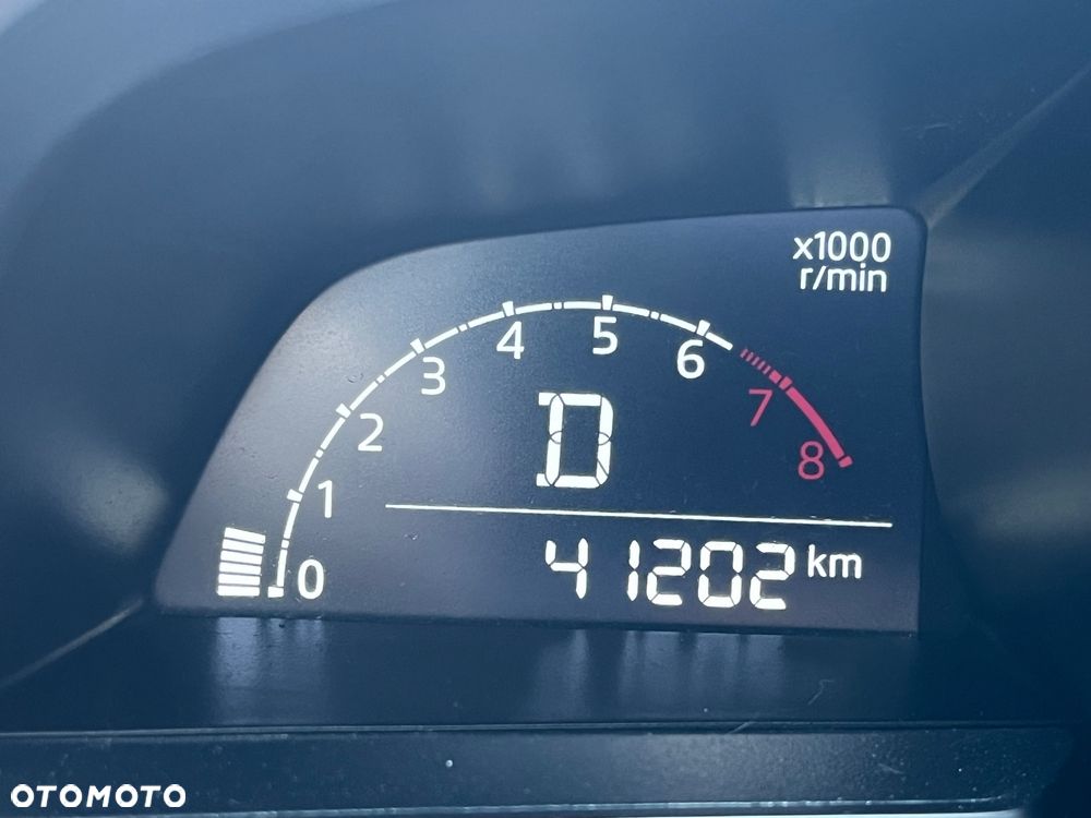 Mazda 2 SKYACTIV-G 90 Homura - 32