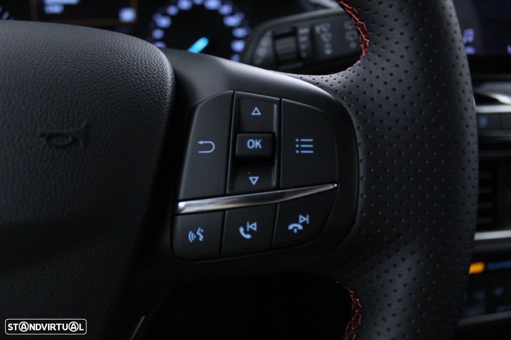 Ford Fiesta 1.0 EcoBoost ST-Line - 23