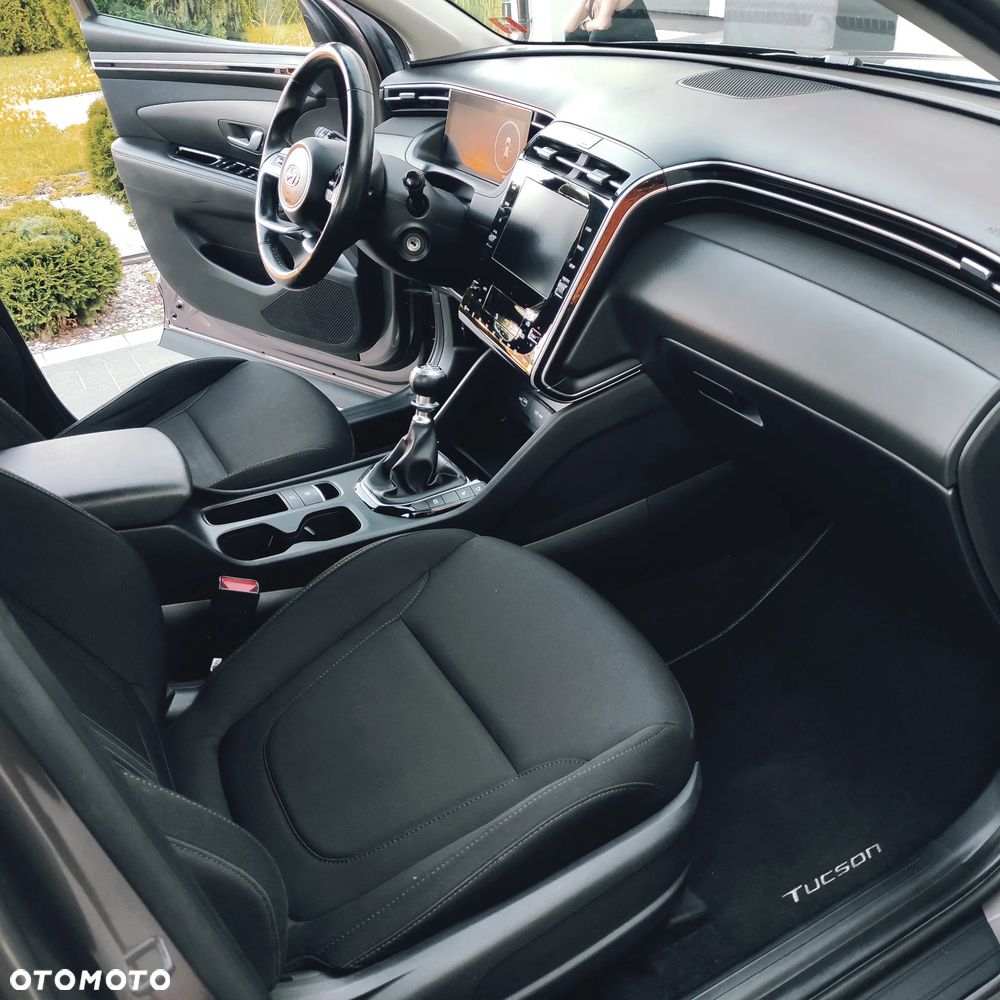Hyundai Tucson 1.6 T-GDi Executive 2WD - 17
