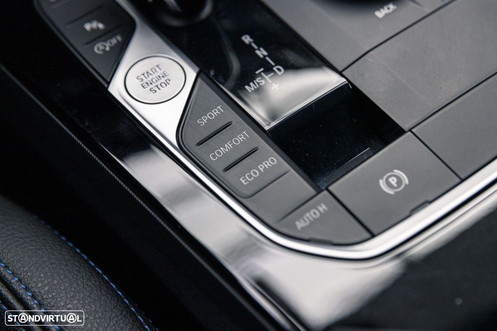 BMW 218 Gran Coupé i Pack Desportivo M - 46