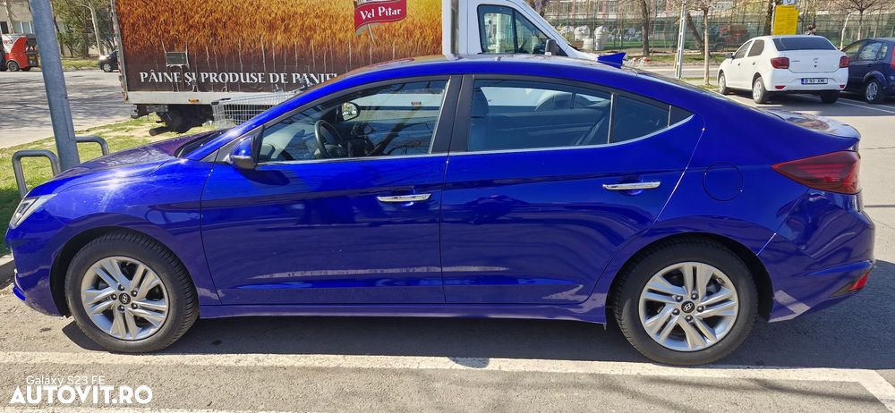 Hyundai Elantra 1.6 MPi Highway - 5