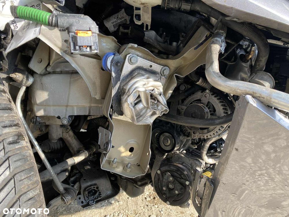 Peugeot 3008 PureTech 130 Stop & Start GPF EAT8 Allure - 30