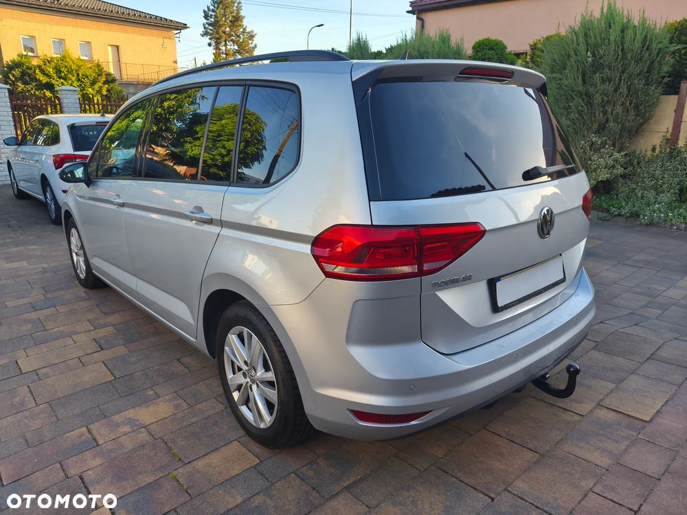 Volkswagen Touran 1.5 TSI EVO Trendline - 9