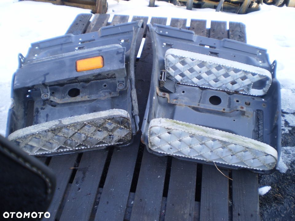 stopnie prawy, lewy SCANIA 4