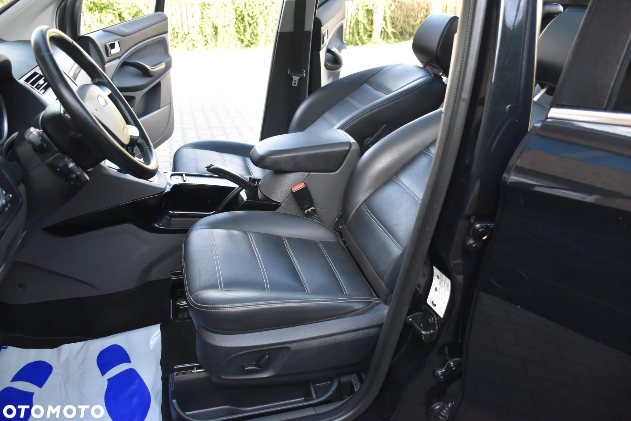 Ford Kuga 2.0 TDCi 4x4 Titanium - 12
