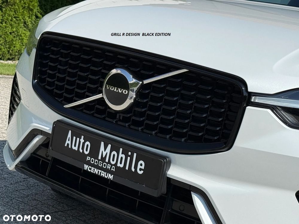 Volvo XC 60 B4 D AWD Plus Dark - 32