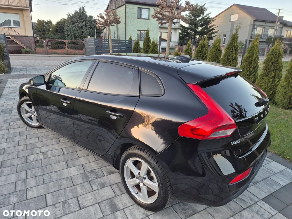 Volvo V40 D2 - 12