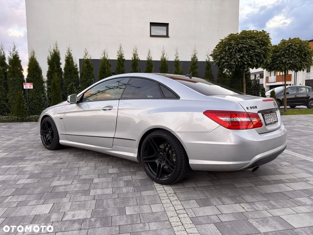Mercedes-Benz Klasa E 350 Coupe BlueEFFICIENCY 7G-TRONIC Avantgarde - 4