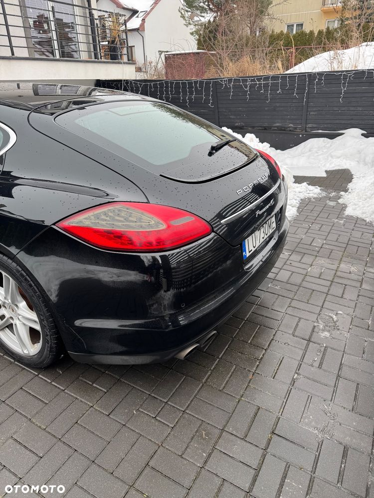 Porsche Panamera 4S PDK - 8