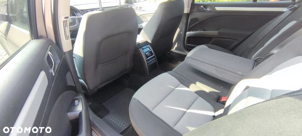 Skoda Superb 1.8 TSI Elegance DSG - 18