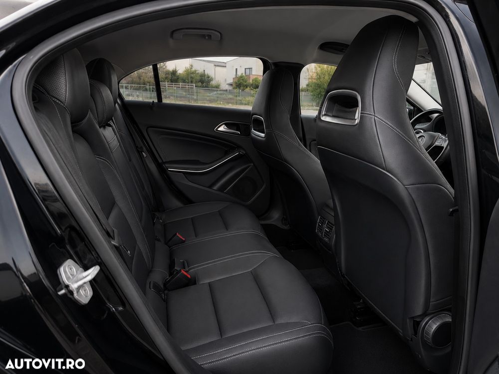 Mercedes-Benz CLA 200 d 7G-DCT - 12