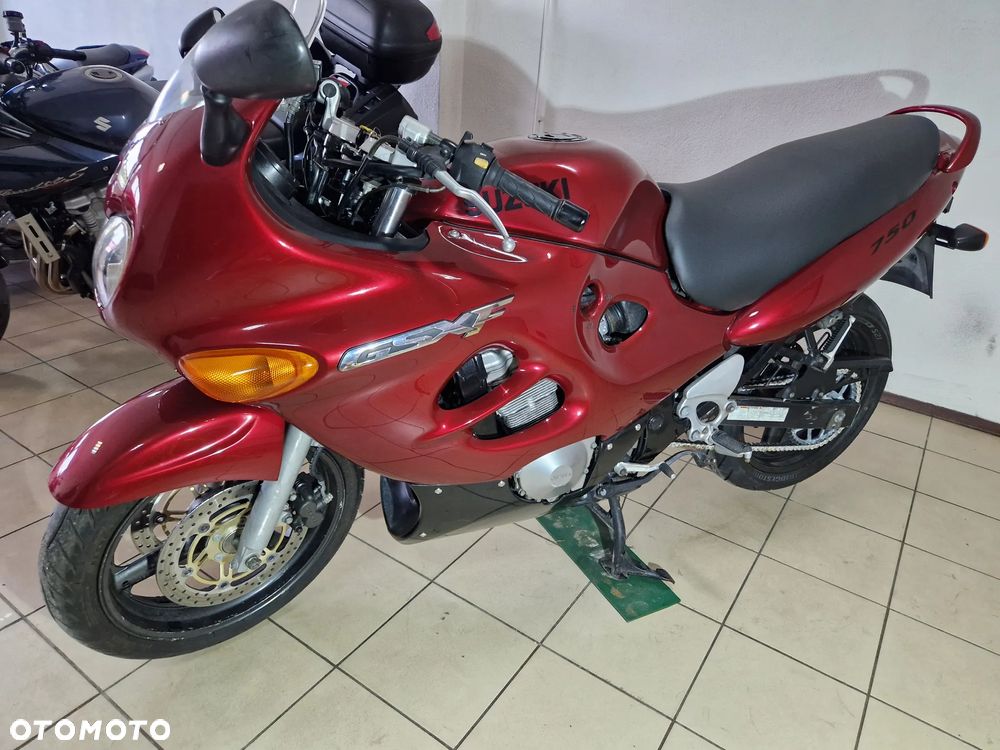 Suzuki GSX-F - Katana - 10