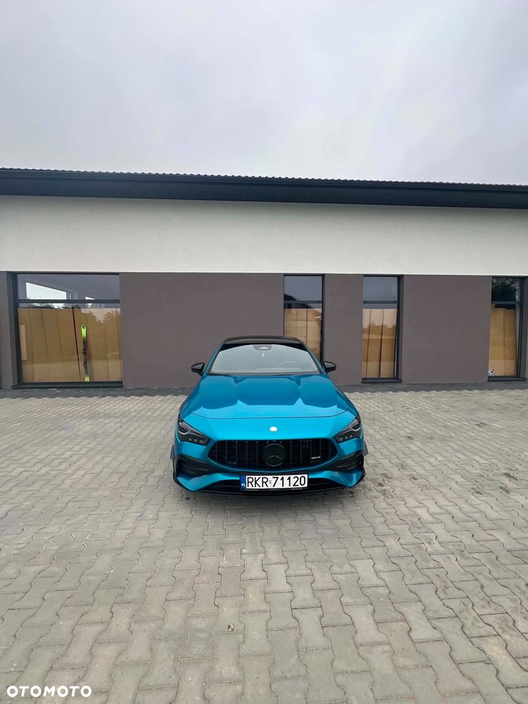 Mercedes-Benz CLA - 5