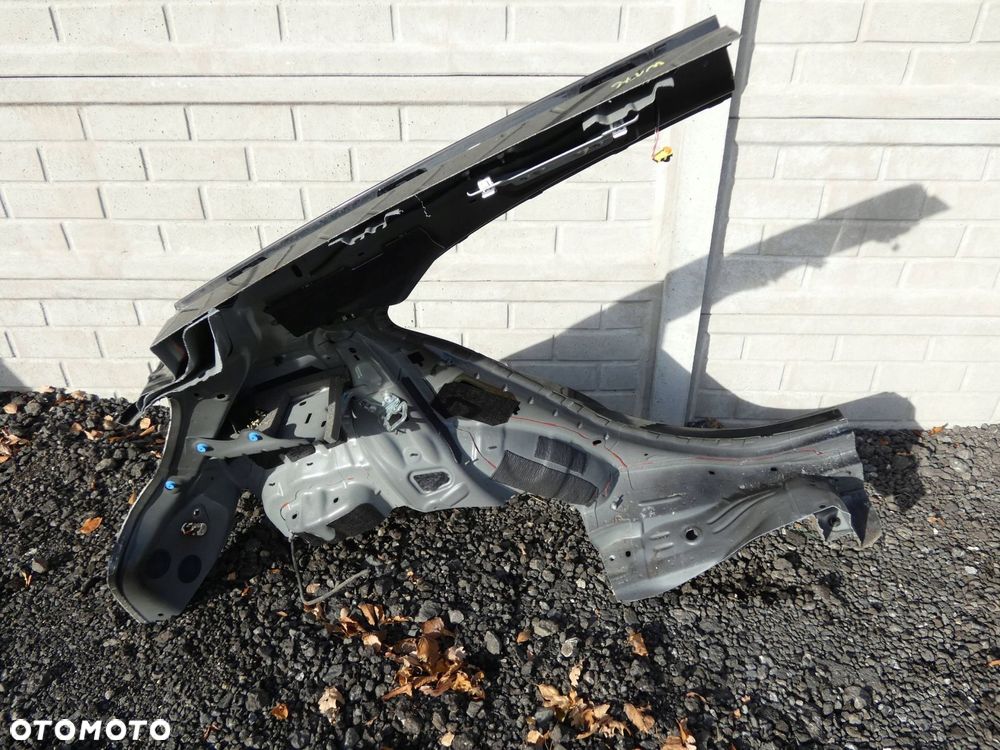 MERCEDES A KLASA W176 ĆWIARTKA BŁOTNIK LEWY TYŁ TYLNY RYSY - 4