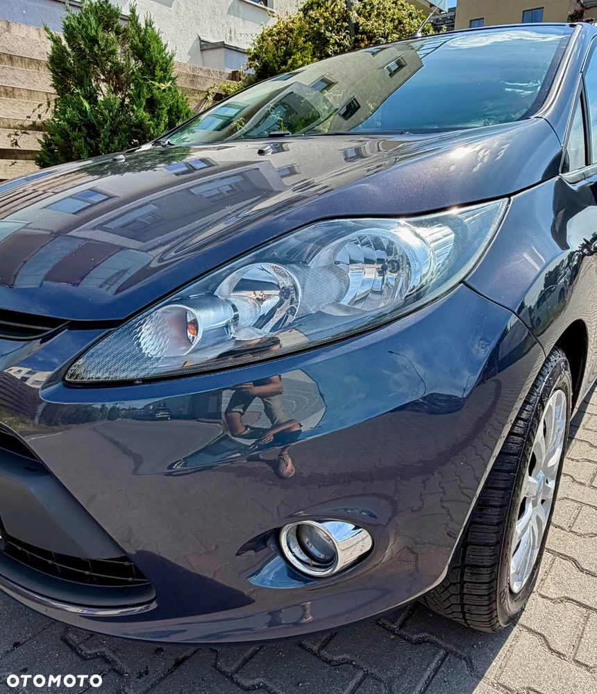 Ford Fiesta 1.25 Champions Edition - 9