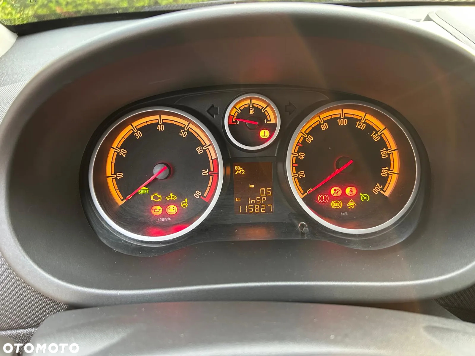 Opel Corsa 1.4 16V Active - 18