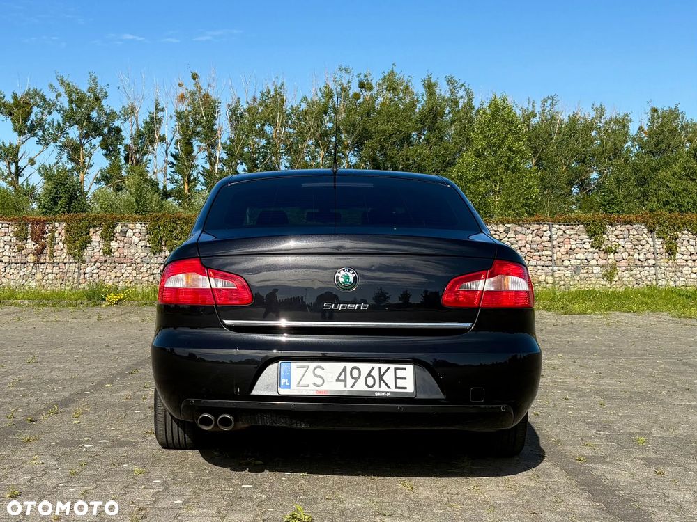 Skoda Superb 2.0 TDI Ambition - 8