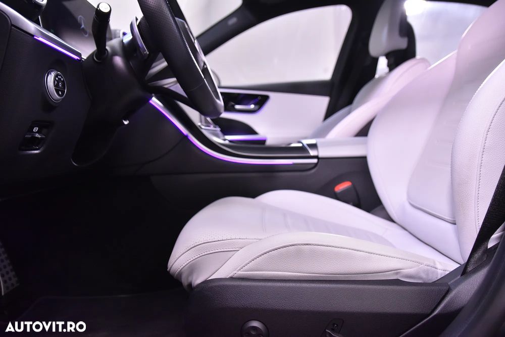 Mercedes-Benz C 300 e 4Matic 9G-TRONIC Edition AMG Line - 23