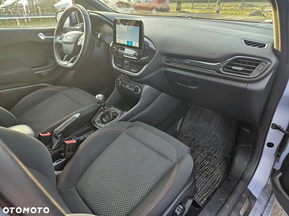 Ford Fiesta 1.0 EcoBoost Hybrid S&S ST-LINE - 10