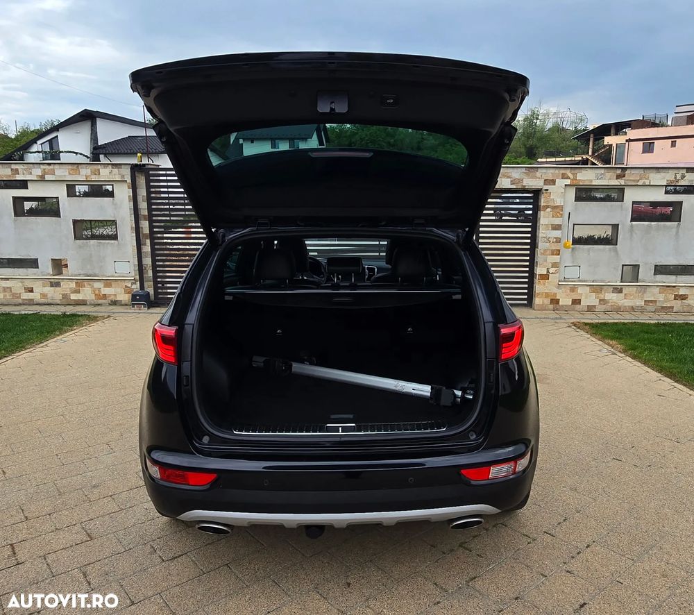 Kia Sportage 2,0 CRDI AWD Aut. GT Line - 10
