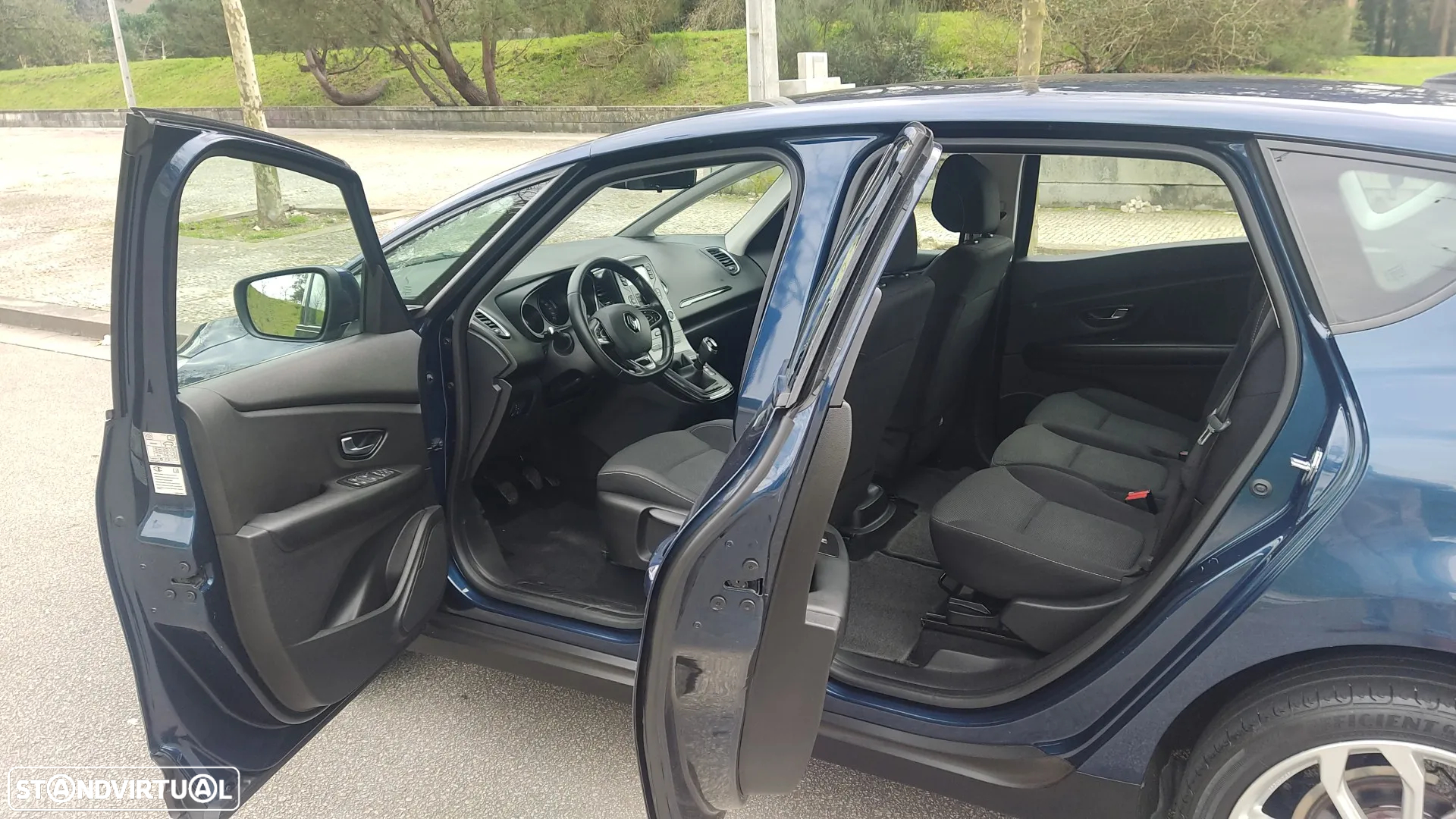 Renault Scénic ENERGY dCi 110 Business - 16