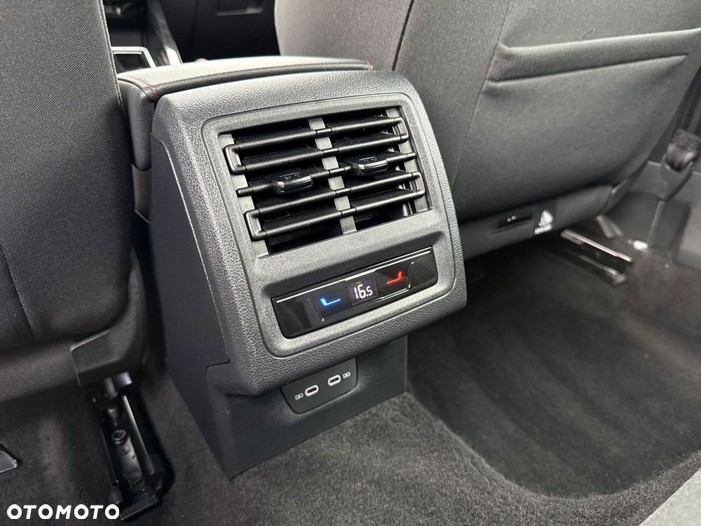 Volkswagen Golf 2.0 TSI GTI DSG - 20