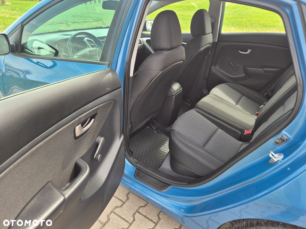 Hyundai i30 1.4 CRDi Intro Edition - 10