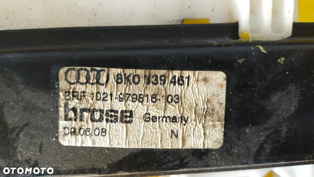 Podnośnik szyby lewy tył 8K0839461 Audi A4 - 2