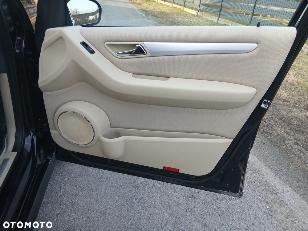 Mercedes-Benz Klasa B 170 Special Edition - 16