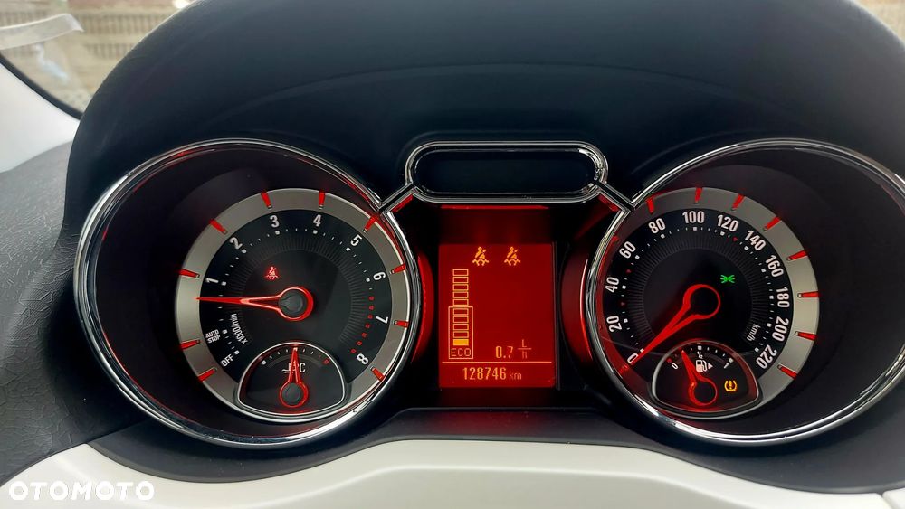 Opel Adam ver-1-4-black-link - 25