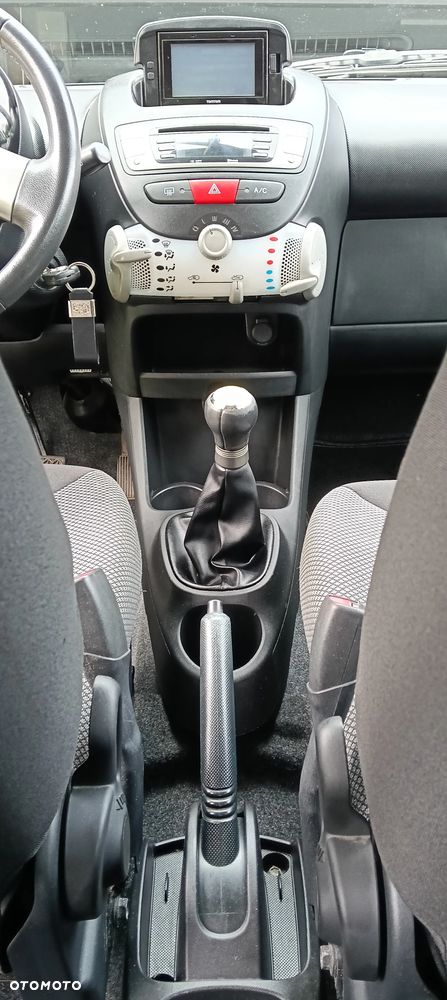 Toyota Aygo x-cite - 19