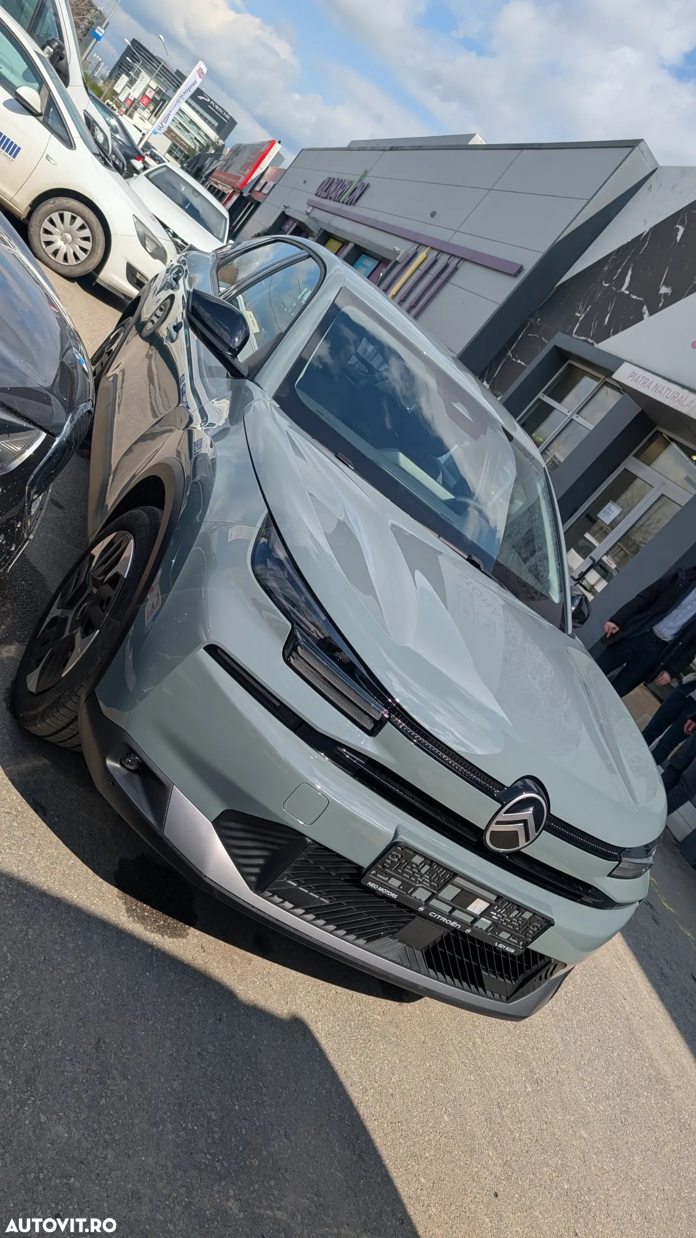 Citroën C4 1.2 136 eDCT6 MHEV PLUS - 3