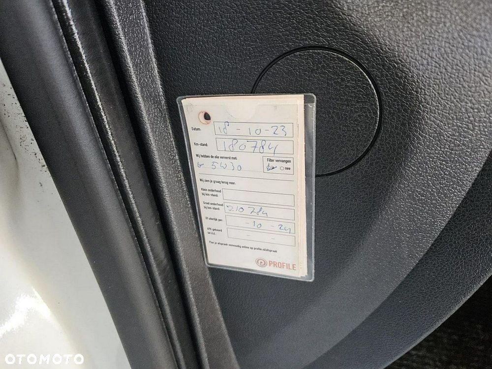 Renault Trafic - 17