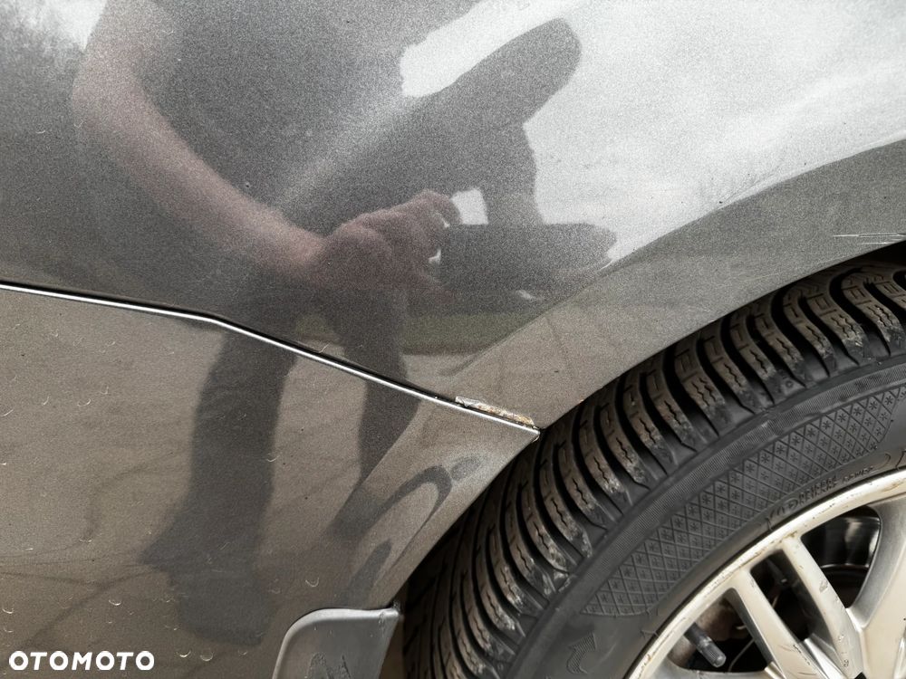 Ford Focus 1.6 SYNC Edition - 10