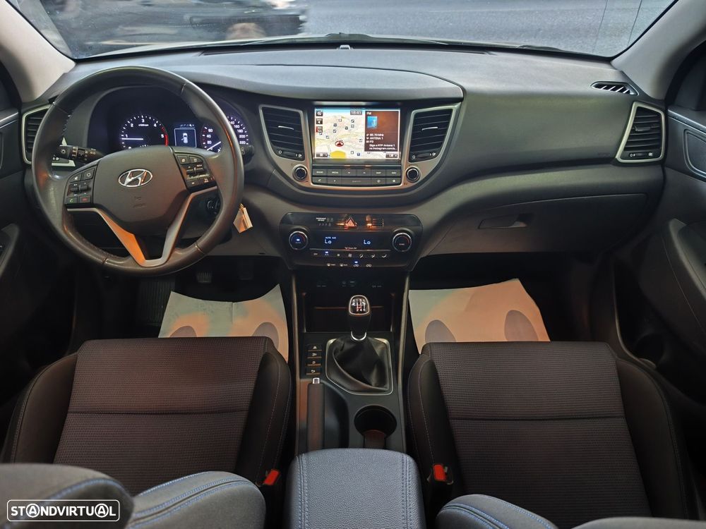 Hyundai Tucson 1.7 CRDi Creative Plus - 12