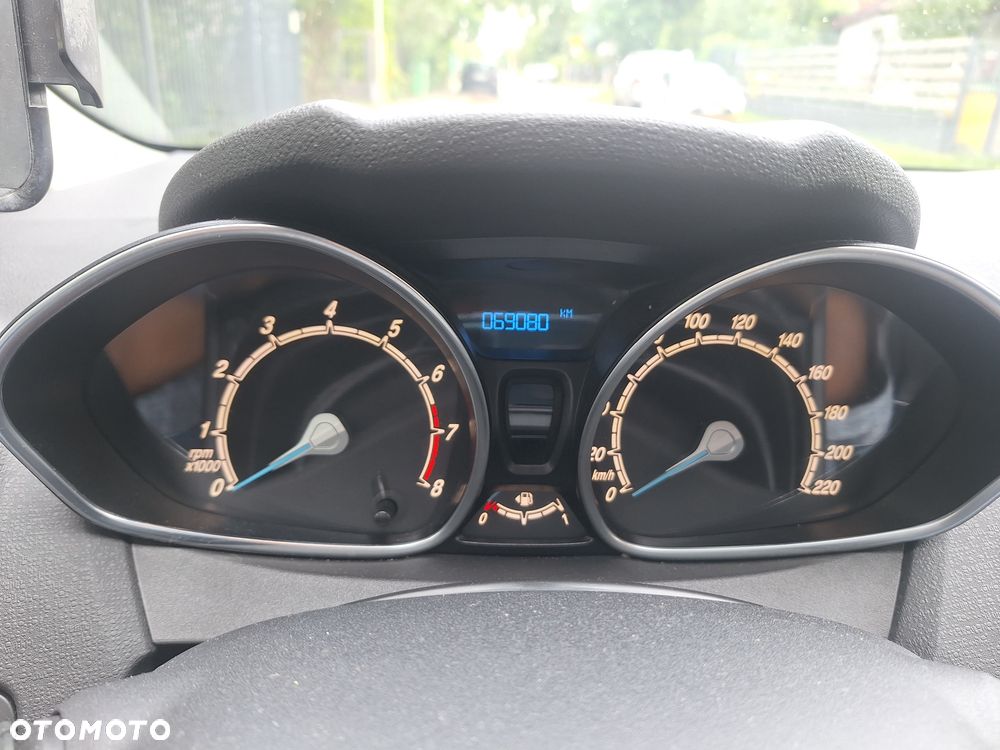 Ford Fiesta - 15