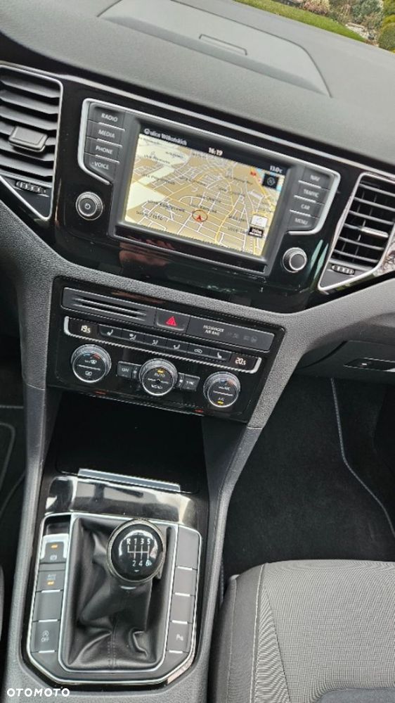 Volkswagen Golf Sportsvan 1.4 TSI (BlueMotion Technology) Highline - 23