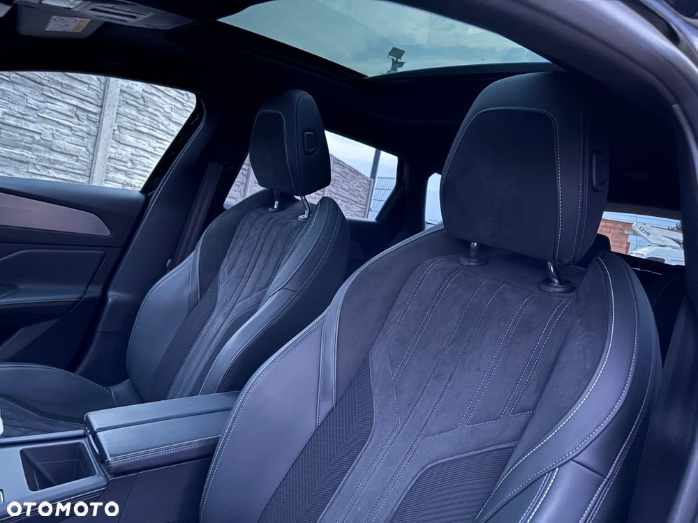 Peugeot 308 BlueHDi 130 EAT8 GT - 12
