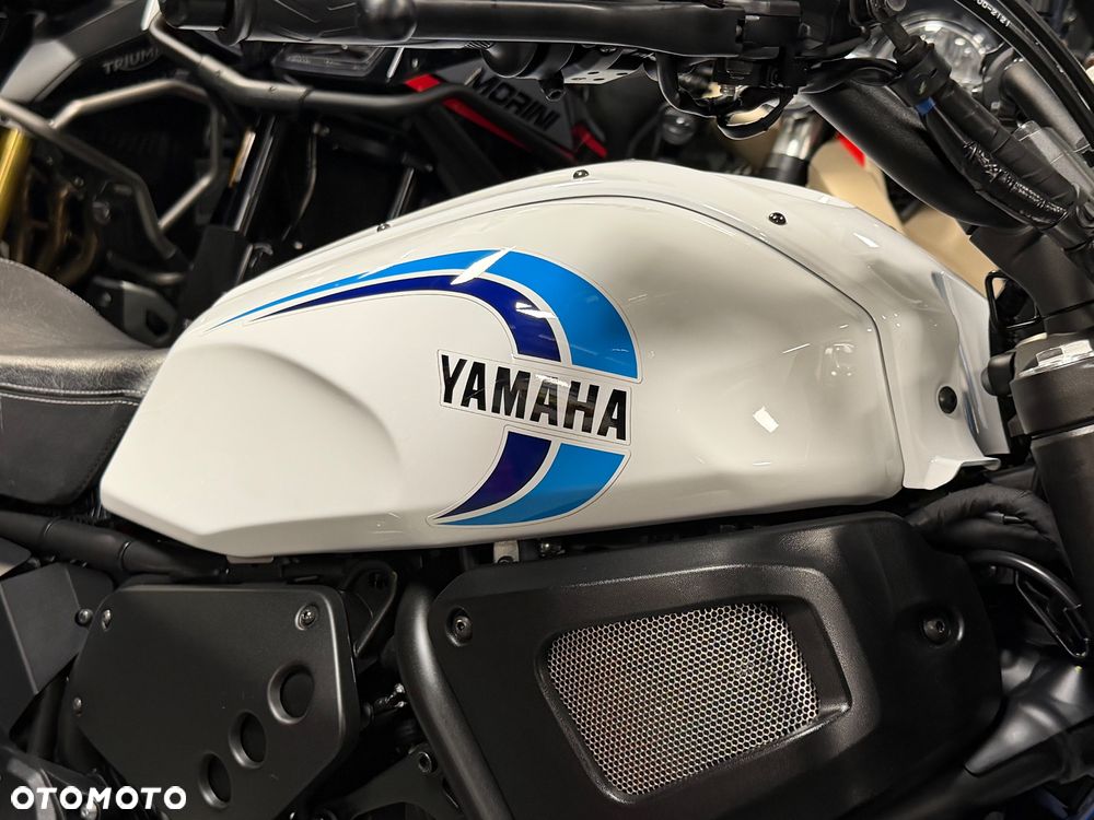 Yamaha XSR - 18