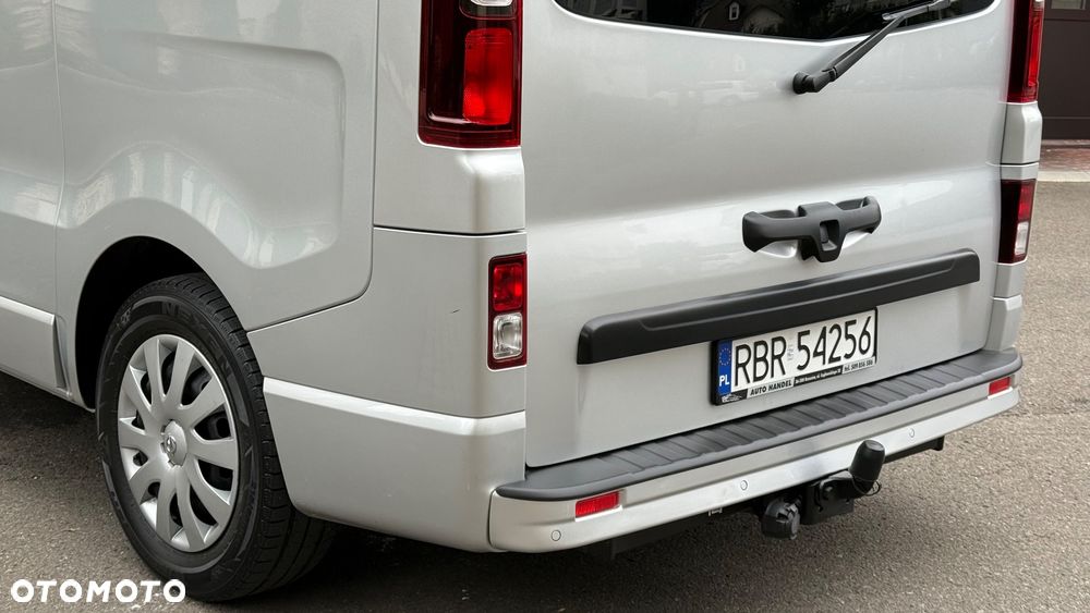 Opel Vivaro L1H1 2,7t Elegance Premium - 9