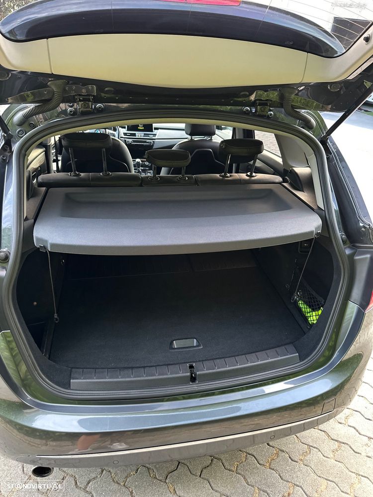BMW 218 d Sport Line - 7