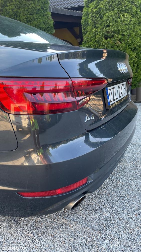Audi A4 Limousine - 28