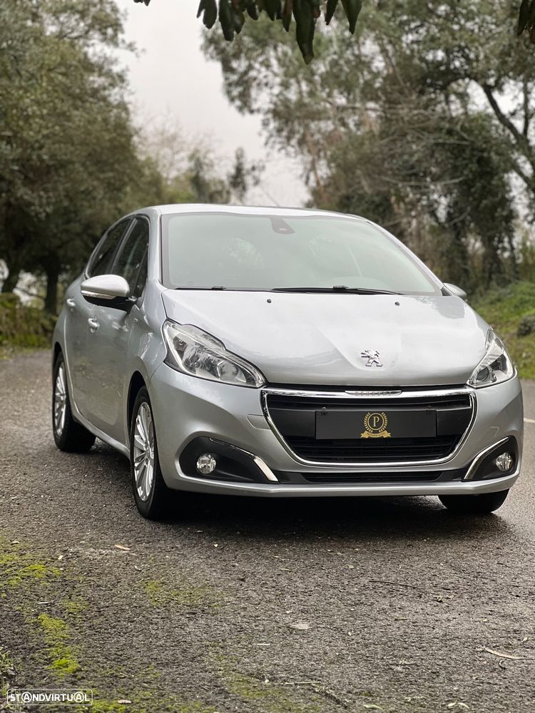 Peugeot 208 1.2 PureTech Style - 4