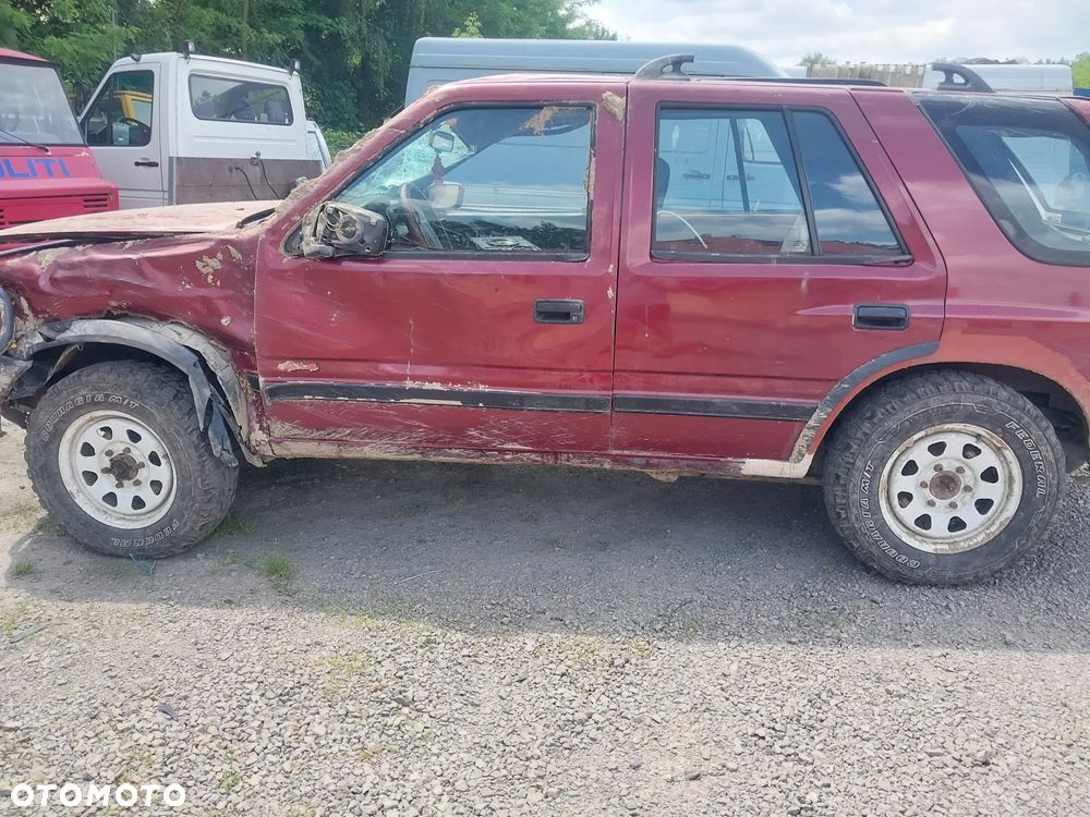 Opel Frontera A Long 4x4 terenówka silnik 2.2 Benzyna X22XE X22SE skrzynia biegów most reduktor napęd rama poroże kangur bumper przód wał wachacz bak zbiornik osłona koła felgi szyba wydech hak holowniczy lampa zamek koło zapasowe klapa tył tylna szyba uchylna NA CZĘŚCI WSZYSTKIE CZĘŚCI - 8