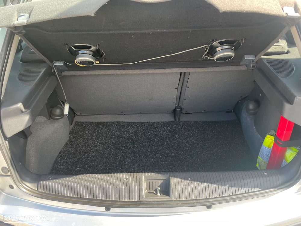 Opel Corsa 1.3 CDTI Enjoy R - 15
