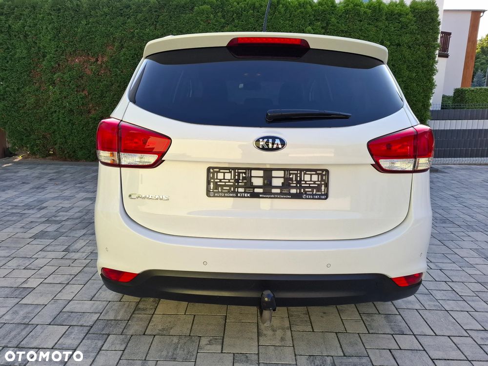 Kia Carens - 6