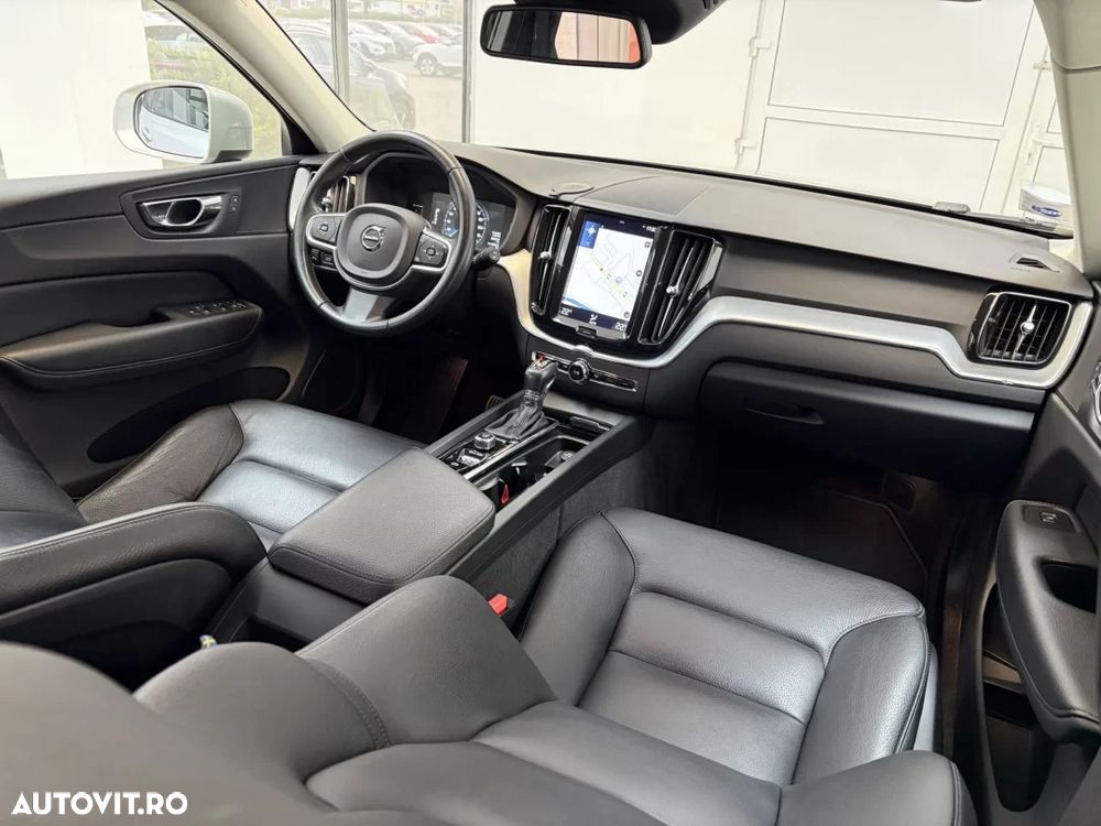 Volvo XC 60 - 8