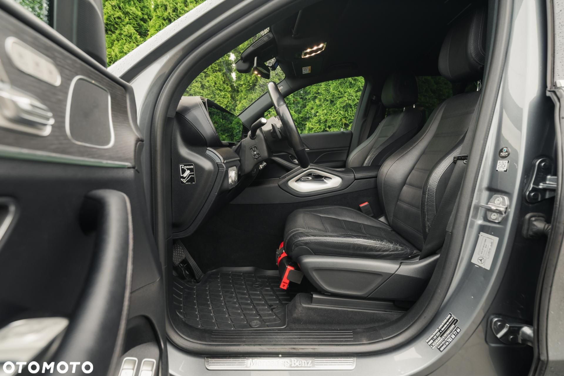 Mercedes-Benz GLE - 13