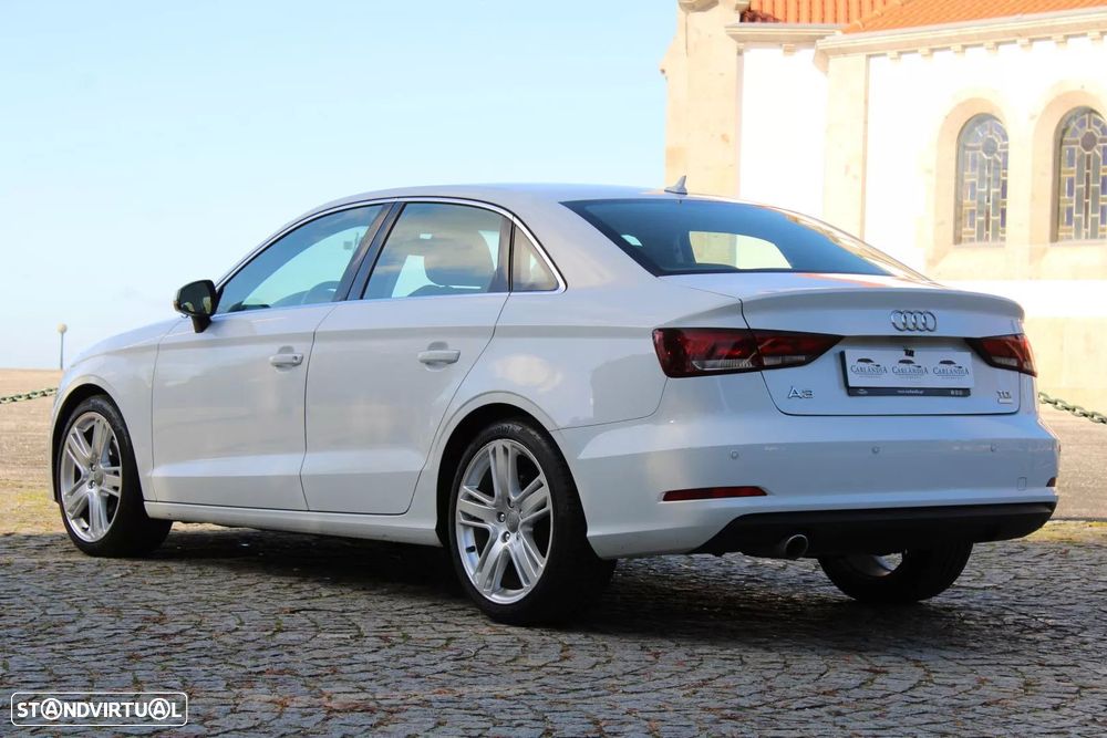 Audi A3 Limousine 1.6 TDI Business Line Attraction Ultra - 20