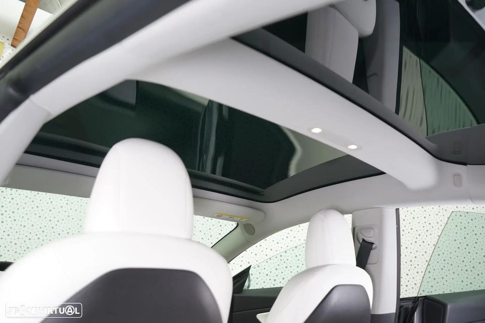 Tesla Model 3 Standard Range Plus RWD - 39